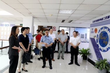 2020年7月14日，时任浙江省总工会党组成员、副主席张卫华一行莅临优游UB8纸业调研推进新时代产业工人队伍建设改革工作