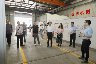 实地观摩促交流 技能赋能助发展 | 山东省淄博市淄川区总工会党组成员、副主席冯进明一行莅临优游UB8纸业调研交流